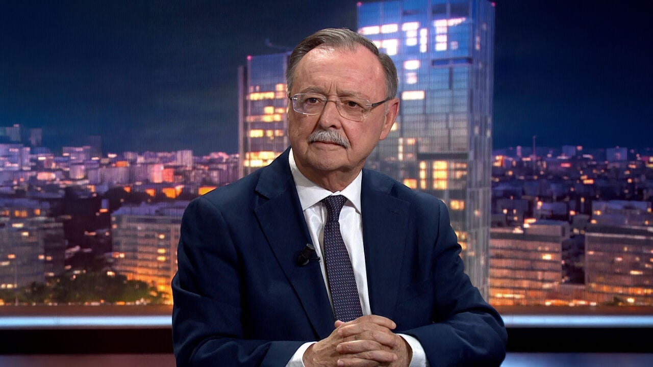 Juan Jesús Vivas, sobre la crisis migratoria en Ceuta: 
