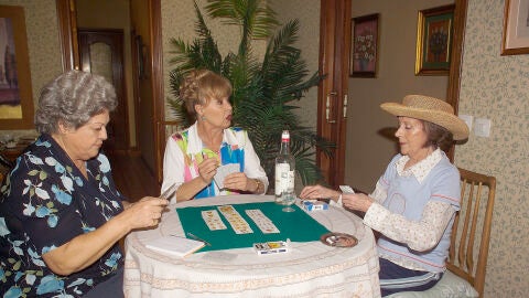 Doña Concha, Vicenta y Marisa en ANHQV