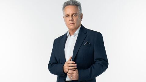 Alexis Ayala es Rogelio Fuenmayor